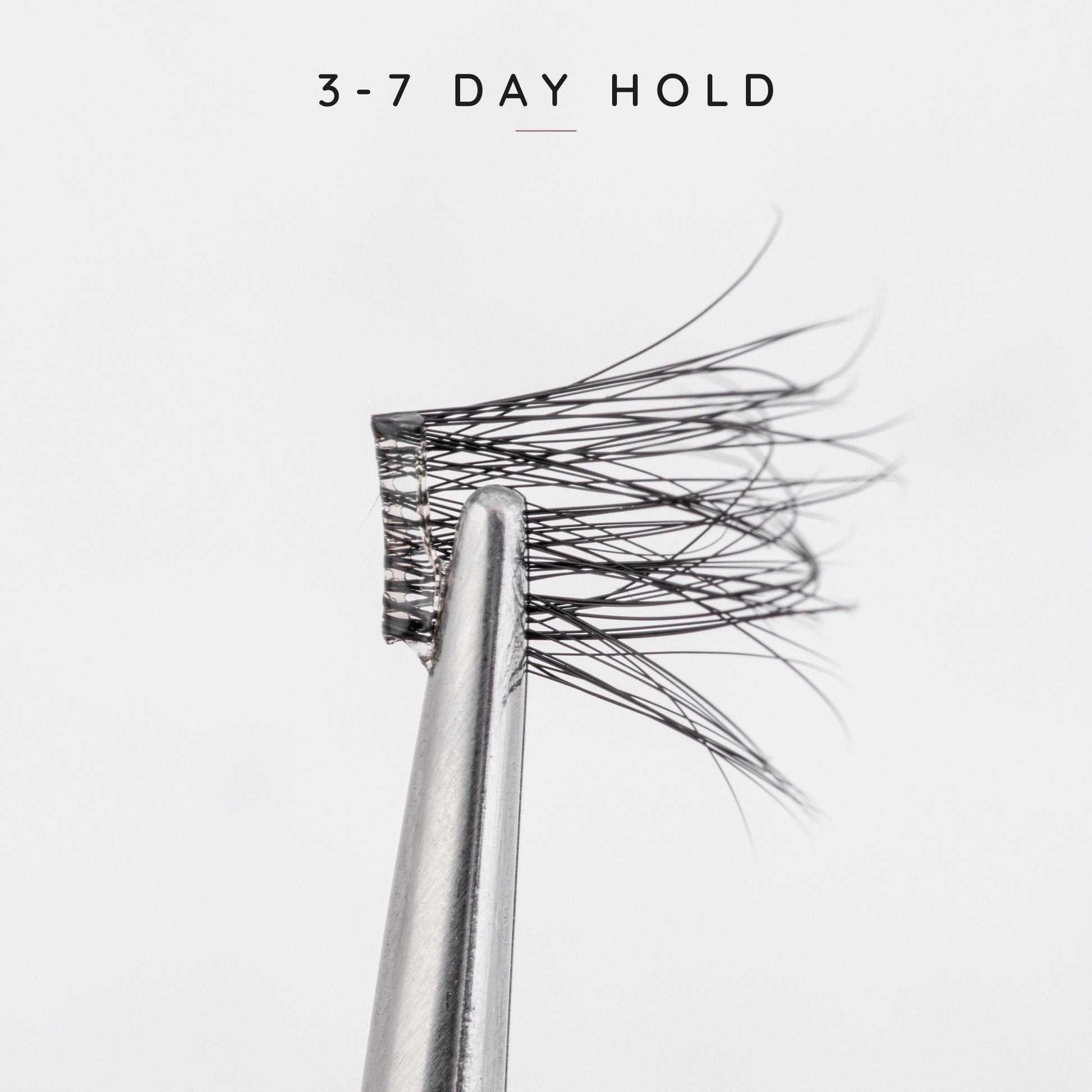 Lash cluster on the applicator tool, labelled 3-7 day hold